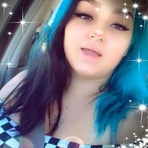 Meet your Posher, Leena